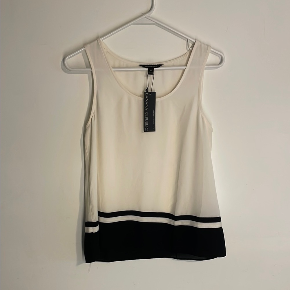 Banana Republic Cream and Black Fitted Sleeveless Tank Top